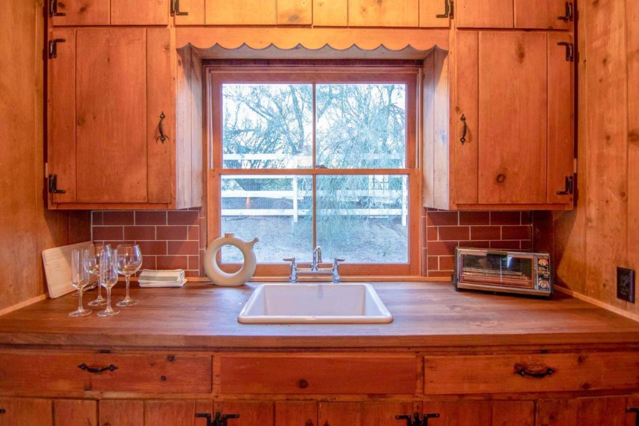 Joshua Tree Ranch House Motel - Downtown - Room #6 Bagian luar foto